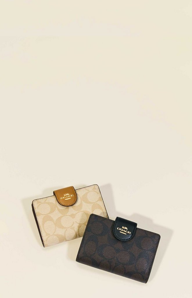 coach outlet memorial day sale is here: 20% off select wallets