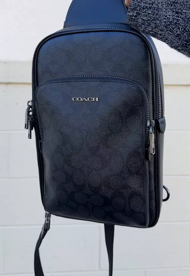 COACH® Outlet | Ethan Pack In Signature Canvas COACH® Outlet | Ethan Pack In Signature Canvas