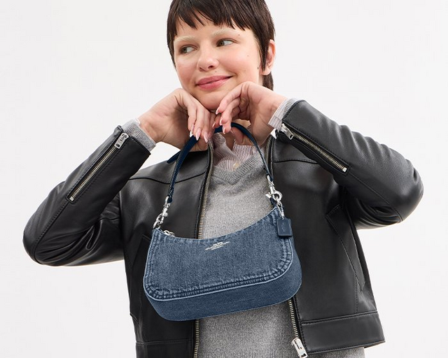 COACH® Outlet | Graham Pack COACH® Outlet | Graham Pack