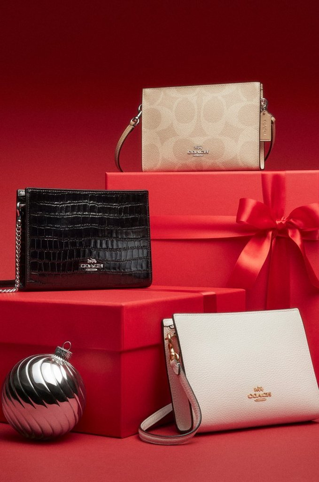 Coach Outlet 12 Days of Deals
