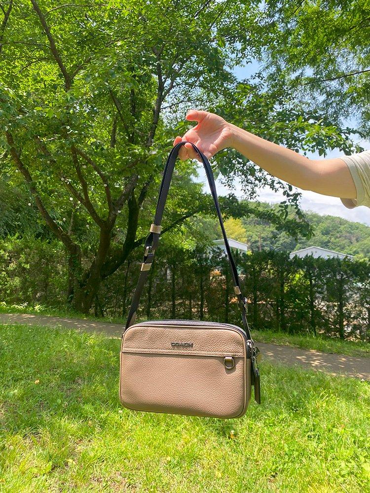 【COACH】プレゼントギフトBOX入り バック 在庫確認願います COACH】プレゼントギフトBOX入り バック 在庫確認願います
