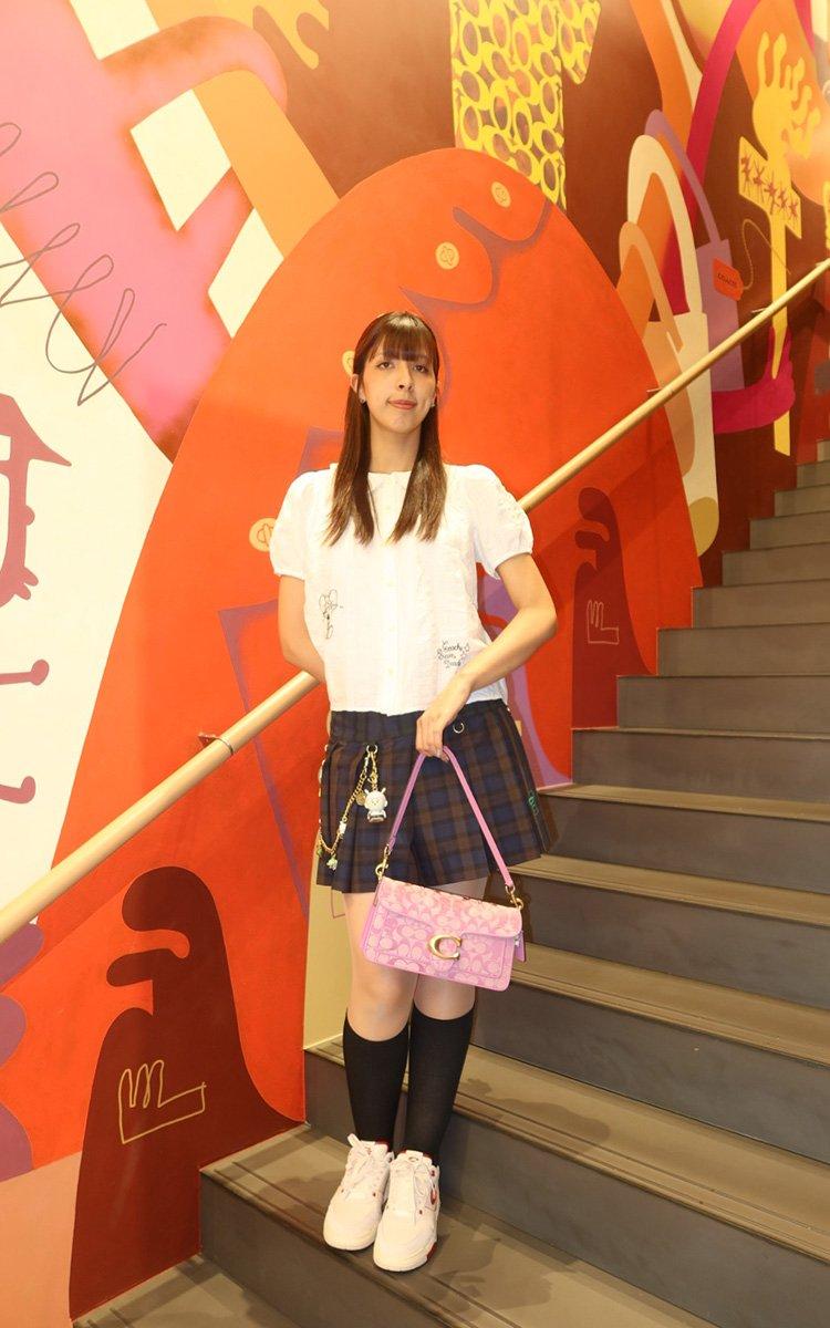 公式】COACH – コーチ LIVE STREAMING