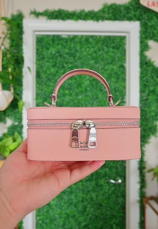バッグ Coach Pink Leather Emb Train Case Rare Train Case Crossbody In Signature Canvas | COACH®