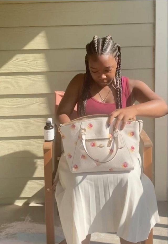 【極美品】Coach Accessory Porch Signature 極美品】Coach Accessory Porch Signature